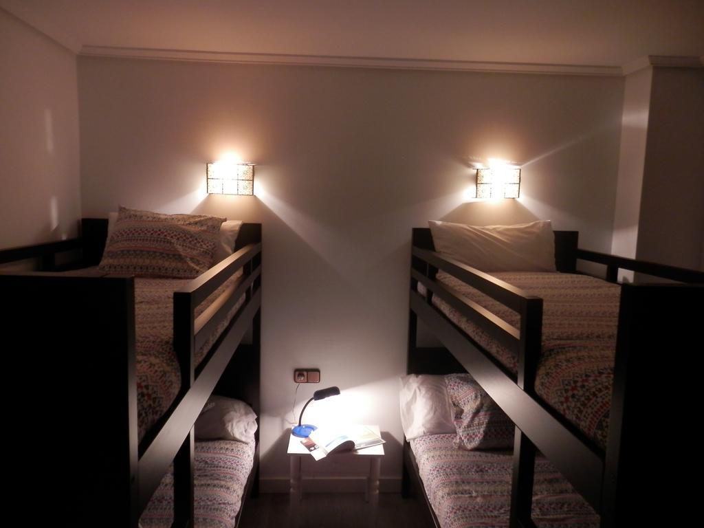H.A.N.D Surf Hostel Langre  Δωμάτιο φωτογραφία